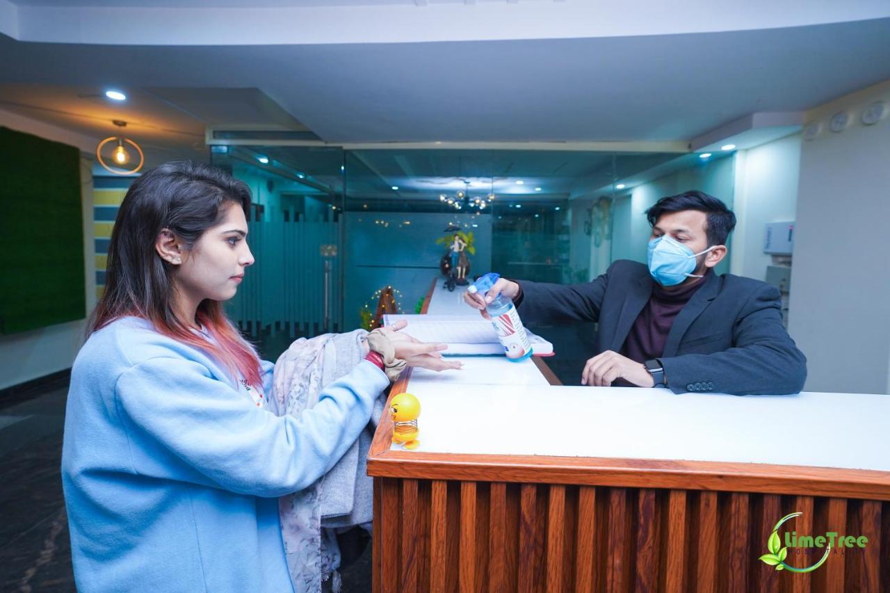 Lime Tree Hotel Near 32Nd Avenue Sector 29 Gurgaon Esterno foto