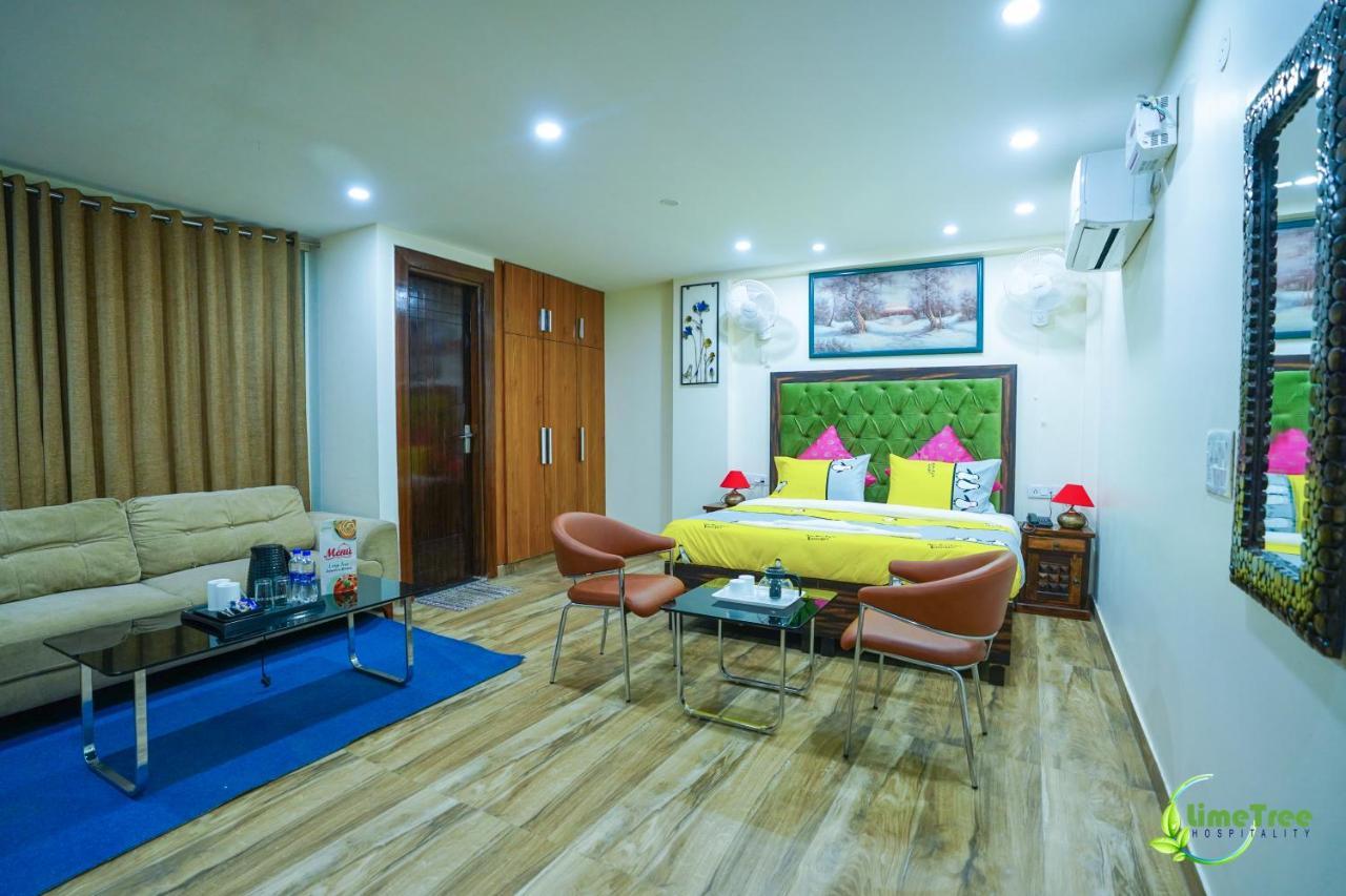 Lime Tree Hotel Near 32Nd Avenue Sector 29 Gurgaon Esterno foto
